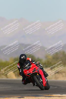 media/Nov-06-2023-Moto Forza (Mon) [[ce023d0744]]/3-Intermediate Group/Session 3 (Turn 5)/